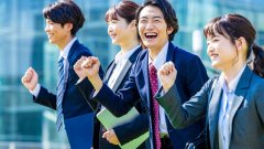 腾讯元宝接入DeepSeek，太顶了